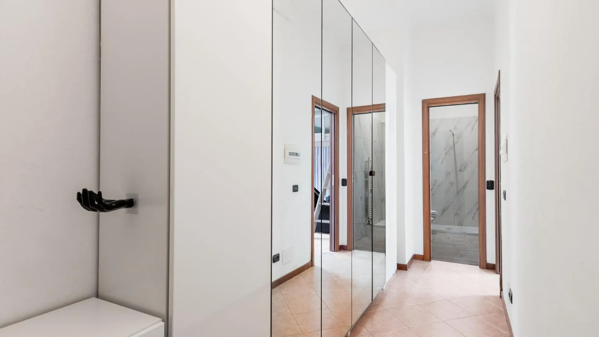 Arco-Cina Town, 4 Posti Letto Apartment Milan Italy